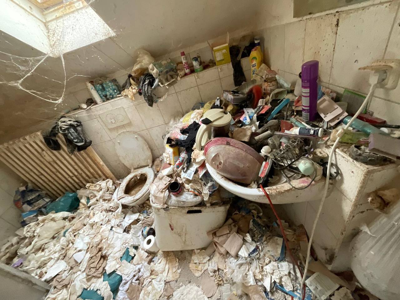 Wohnung nach professioneller Messie-Entrümpelung in Detmold